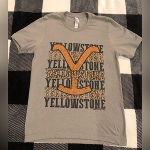 YellowStone Ranch T shirt, Women’s size Small. Excellent condition!